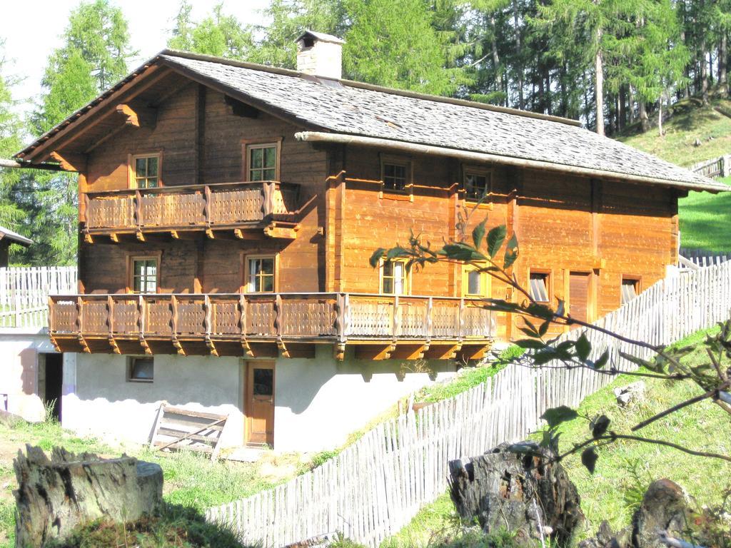 Вилла Almhuette Adlerhorst Хайлигенблут Экстерьер фото